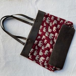 Jewell by thirty one shoulder bags